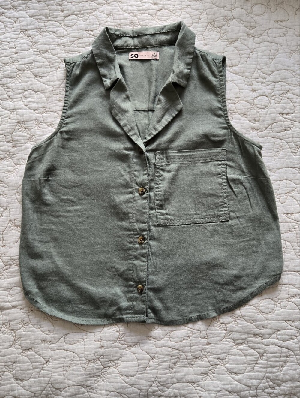 SO Sleeveless Blouse